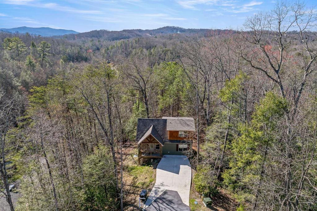 Bobcat Den By Eden Crest Villa Gatlinburg Eksteriør billede
