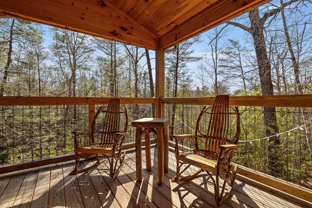 Bobcat Den By Eden Crest Villa Gatlinburg Eksteriør billede