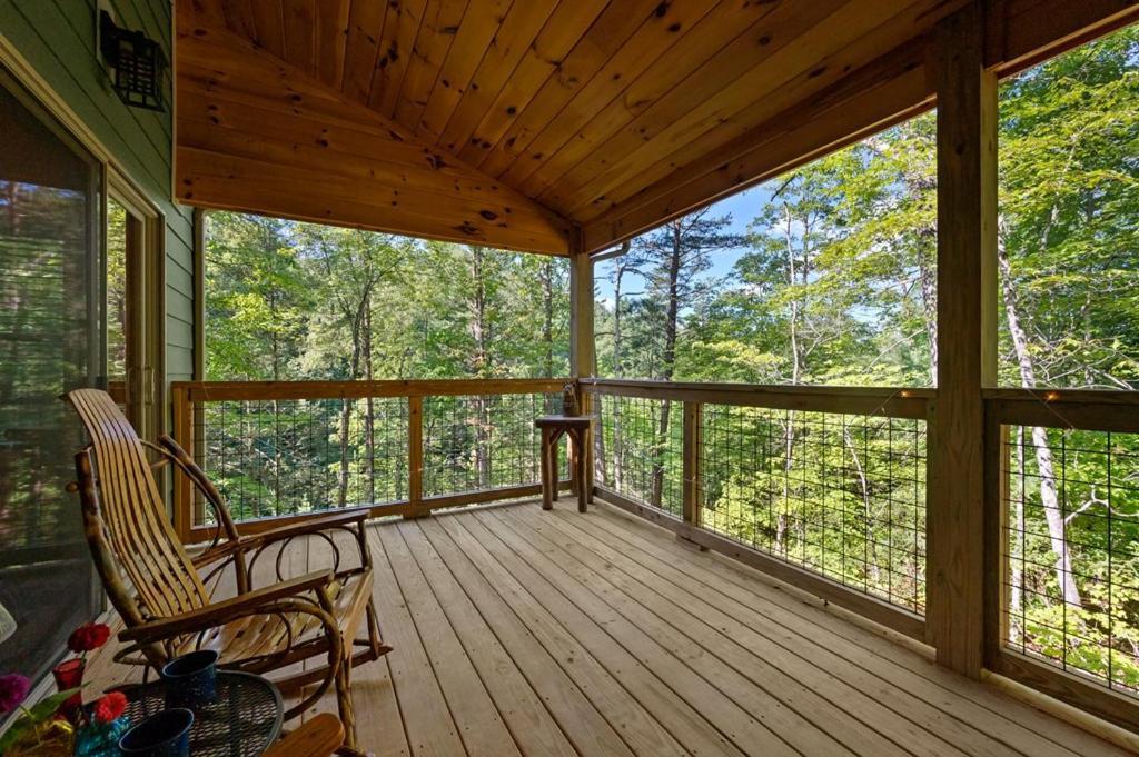 Bobcat Den By Eden Crest Villa Gatlinburg Eksteriør billede