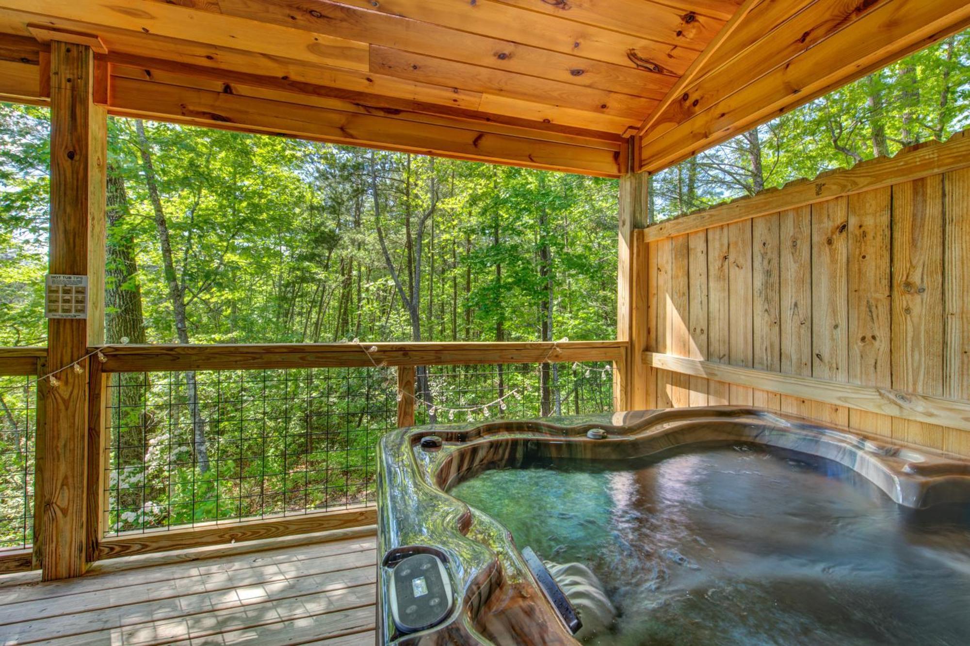 Bobcat Den By Eden Crest Villa Gatlinburg Eksteriør billede